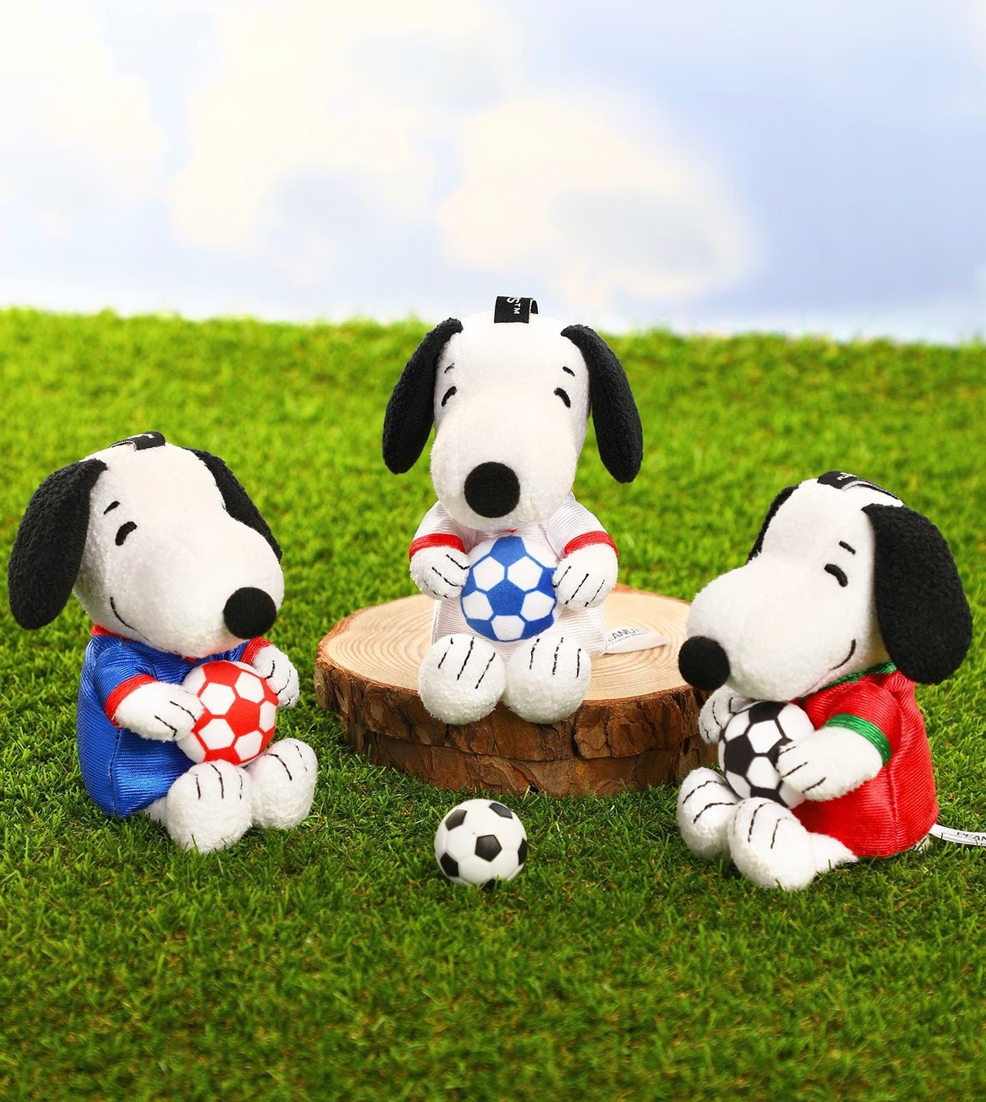 Peanuts Blind Box Soccer Serries Plush Keychain